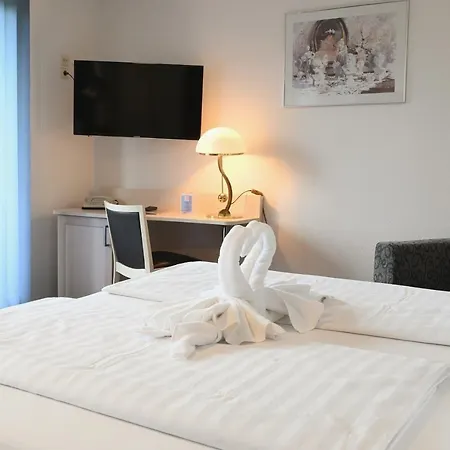Hotell Scirocco 3*