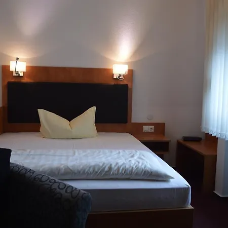 Scirocco Hotell 3*